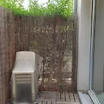 • Superbe appartement 2 à 4 personnes de 33m² en rez-de-chaussée •